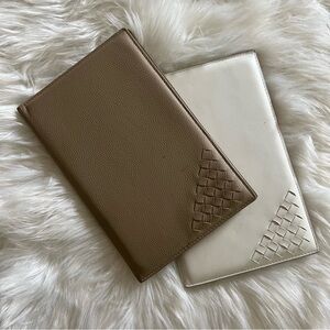 Brown and White Textured Leather Folder Wallet Set